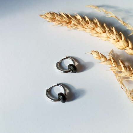Сережки намистини з натурального каменю чорний Агат, швенза бублик Родій 21х19мм