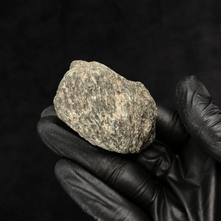 Натуральний камінь необроблений самоцвіт d-55,5х34,5х38мм 89,7г