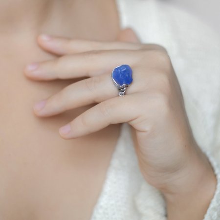 Кільце Котяче Око синє синтетичне необроблене в обплетенні з нержавіючої сталі d-15х11мм+- 17 р-р