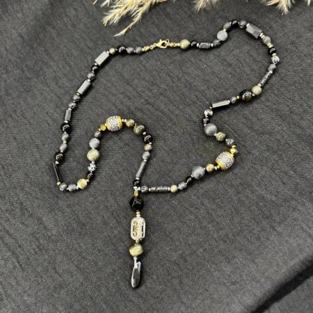 Намисто чоловіче з підвіскою з натурального каміння Пірит, Лава, Турмалін, Обсидіан, Нефрит Бянь Ши d-10х8-6мм+- L-65см